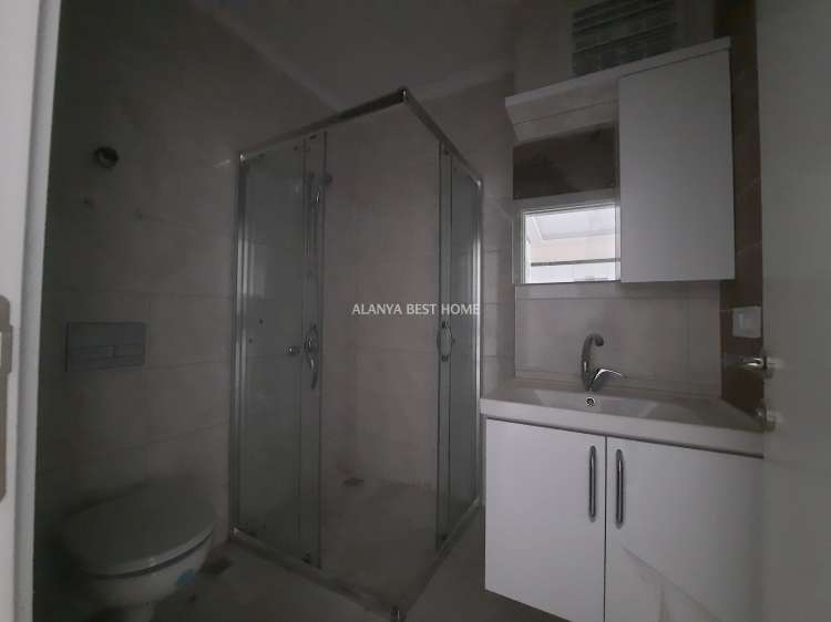 AVSALLAR DENİZE YAKIN KAT MÜLKİYETLİ OTURUMA HAZIR 