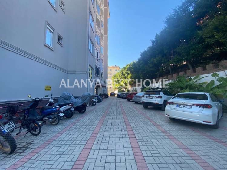 CİKCİLLİ MAHALLESİ ELİT 4 SİTESİNDE EŞYALI SATILIK 1+1 DAİRE