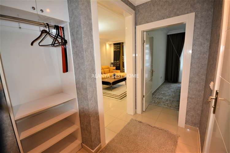 KESTEL'DE DENİZE 100 MT MESAFEDE AKTİVİTELİ SİTE İÇERİSİNDE 2+1 EŞYALI DAİRE