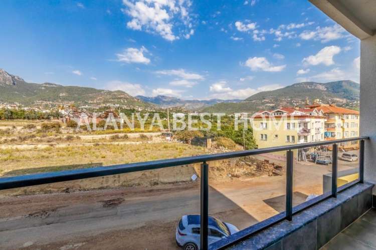 OBA'DA ÖZEL TASARIM EŞYALI AKTİVİTELİ SİTE İÇERİSİNDE 3+1 SIFIR DAİRE