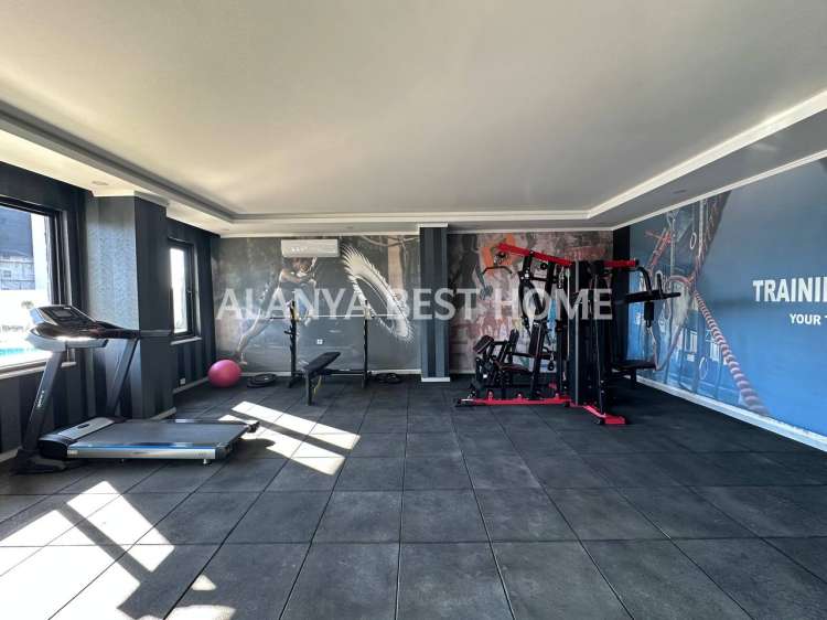 AVSALLAR'DA FULL AKTİVİTELİ SİTE İÇİNDE 1+1 SIFIR EŞYALI 65 m2