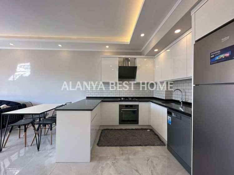 AVSALLAR'DA FULL AKTİVİTELİ SİTE İÇİNDE 1+1 SIFIR EŞYALI 65 m2